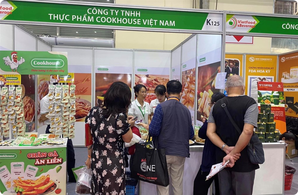 Khám Phá Hương Vị Tuyệt Vời của Chân Gà Ăn Liền: Một Lựa Chọn Thú Vị